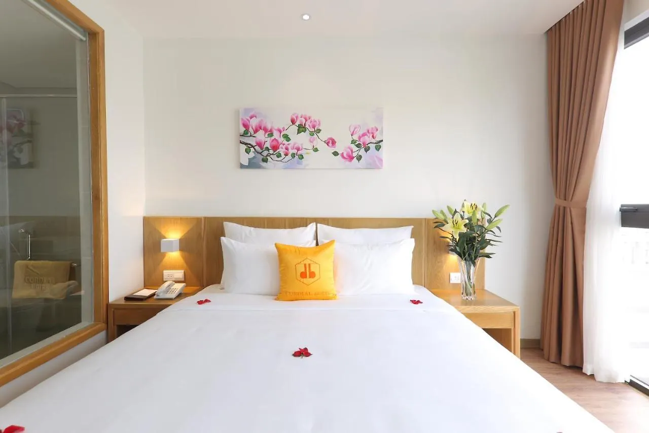 Cordial Beach Hotel Da Nang 3*,  Vietnam