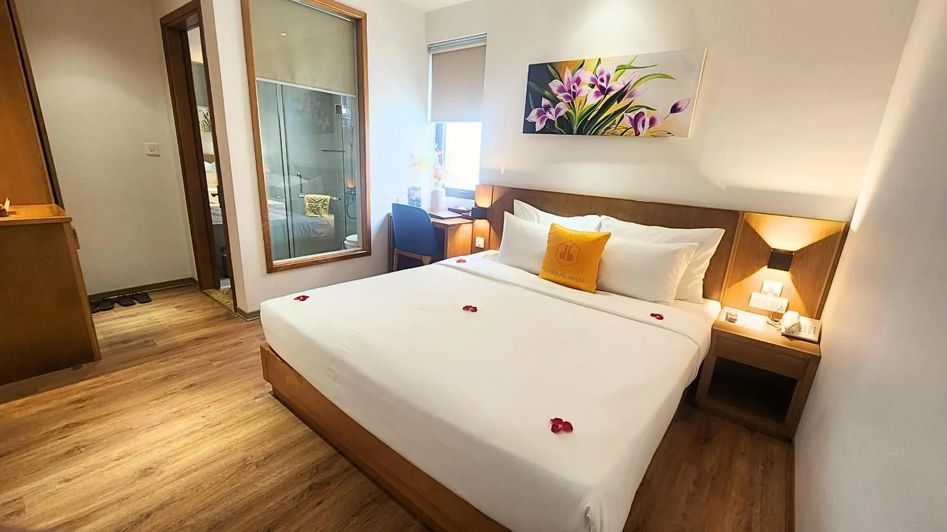 Cordial Beach Hotel Da Nang