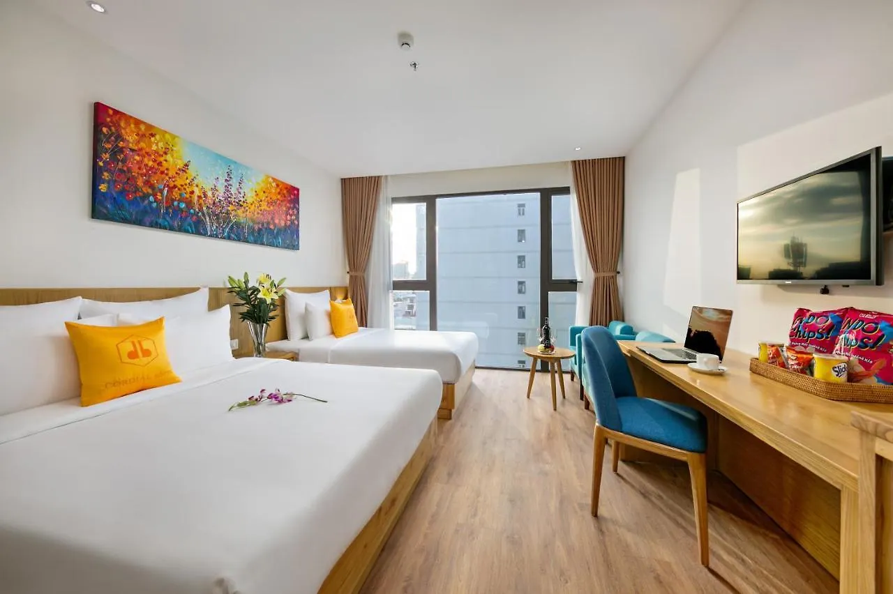 Cordial Beach Hotel Da Nang 3*,