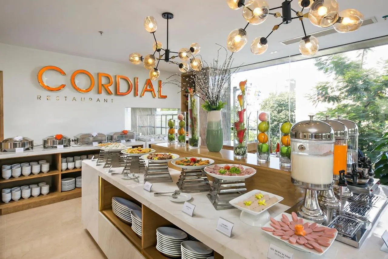 Cordial Beach Hotel Da Nang